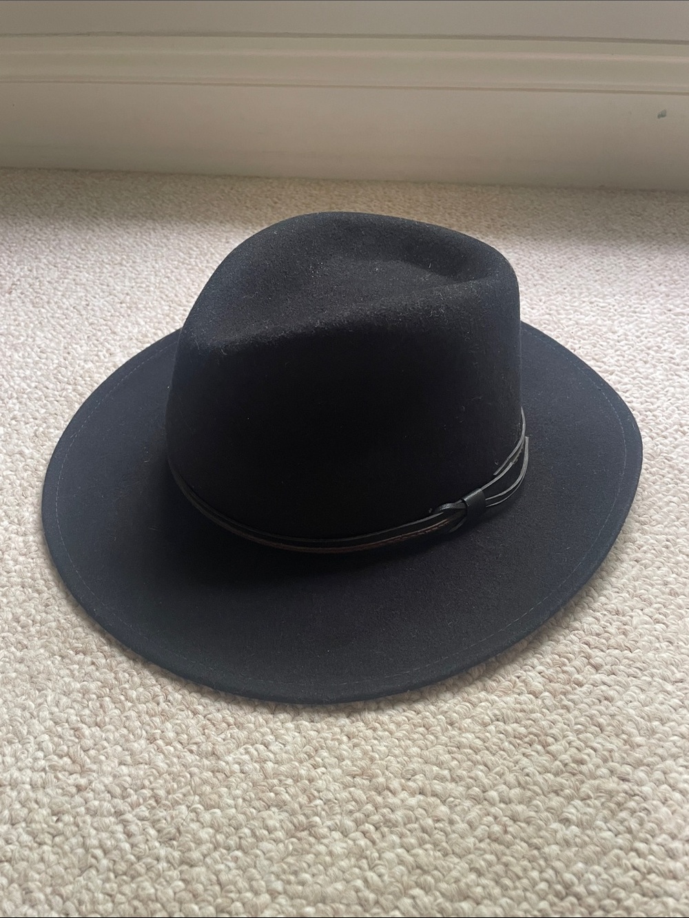 Country Gentleman Black Wool Felt Rancher Hat with Leather Trim Like New